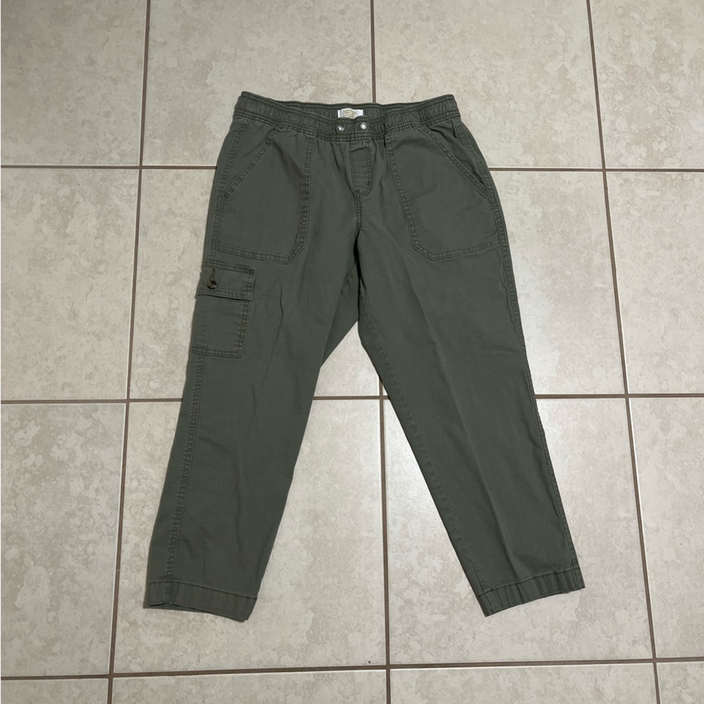 Levi’s Strauss Olive Green Jogger Pants!